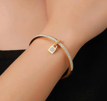 Crystal Deluxe Padlock Bangle