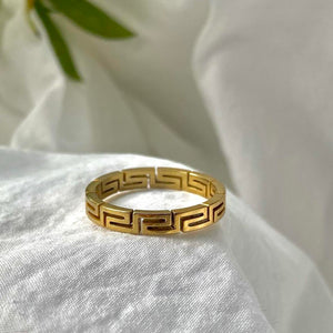 18K Gold Greek Pattern Band Ring