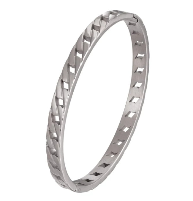 Classic Chain Link Bangle - Prince's Boutique 